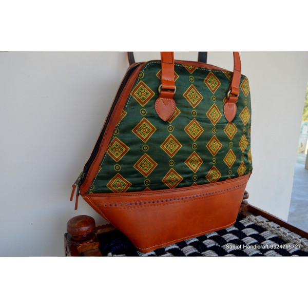 natural and artistic